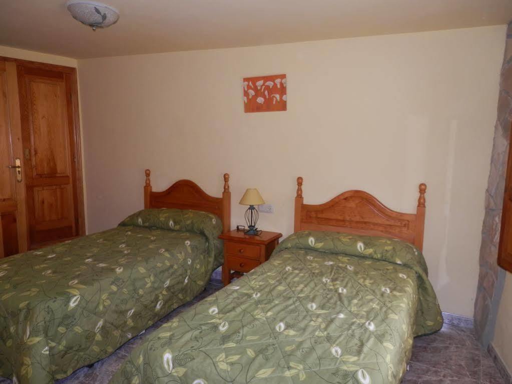 Hostal El Portalico Linares de Mora Zewnętrze zdjęcie